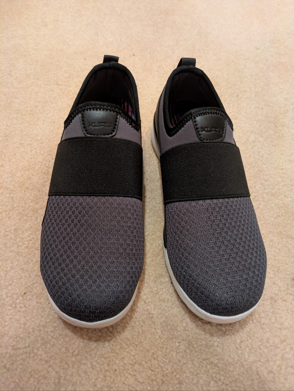 Kuru Ellie Shoe.  Size 8.  Worn Twice.  Comfortable & Breathable.
